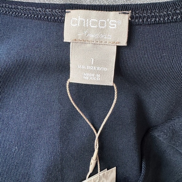 NWT Chico’s Travelers Reversible Tank Top Navy Blue Sleeveless Size 1 (M 8/10) - Picture 5 of 6